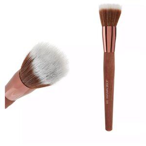 Josie Maran Vibrancy Foundation Brush‎ 005 New